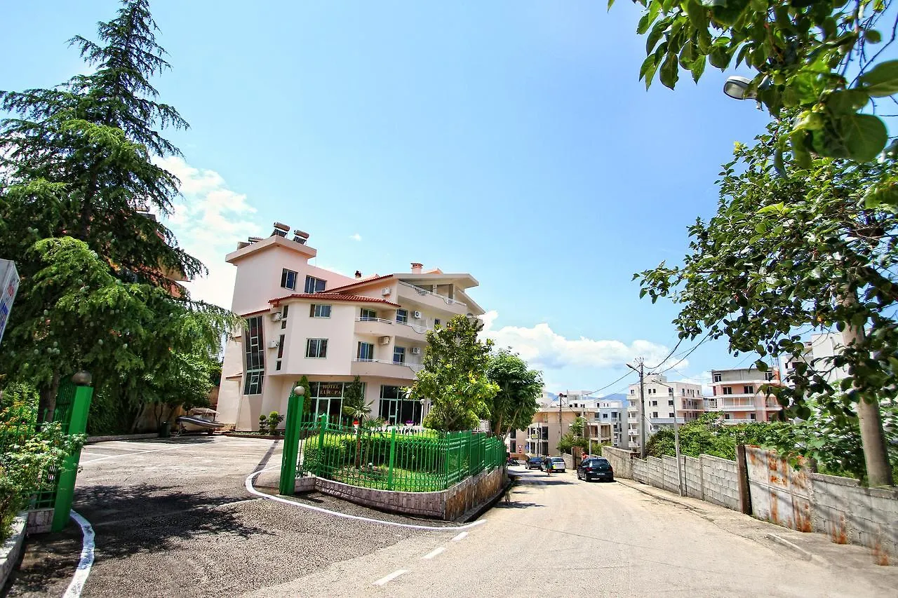 Hotel Europa Vlorë 3*,  Albania